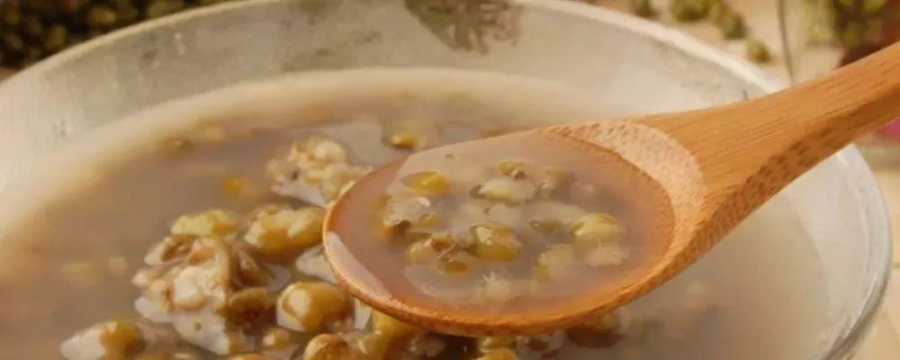 孩子发烧吃什么食物好