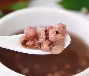 婴儿湿疹妈妈吃什么