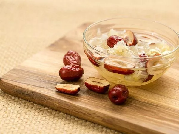 保养皮肤吃什么